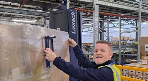 smarter stretch wrapping audit evaluating pallet containment performance