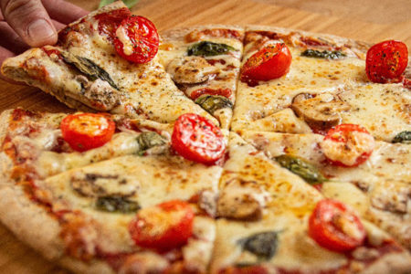Homemade Pizza Club utilises spelt grains for health & sustainability