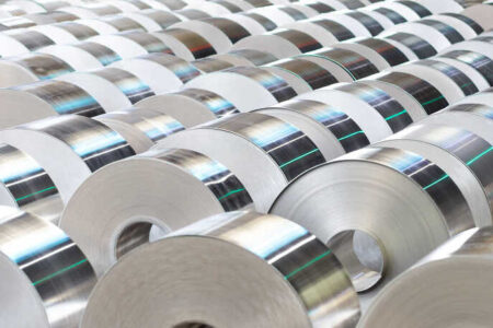 Amcor Capsules and Aludium collaborate to accelerate low-carbon aluminium in screwcaps