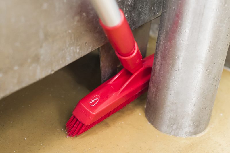 Crevice Scrub from Vikan improves detail cleaning of floors
