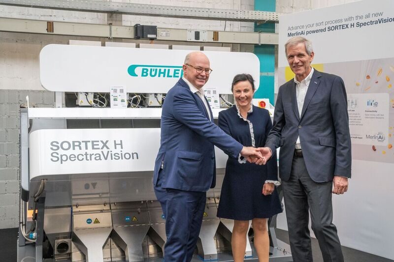 European processor adds three more Sortex H SpectraVision machines to its oat mills