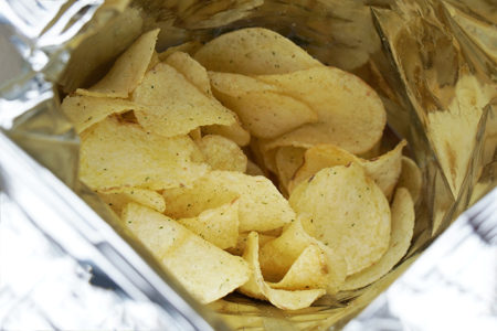 UK crisp packets to move to in-store recycling labelling
