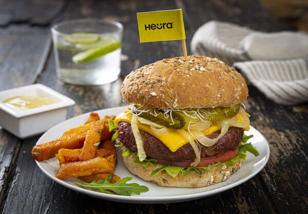 Heura releases plant-based burger with innovative fat analogue