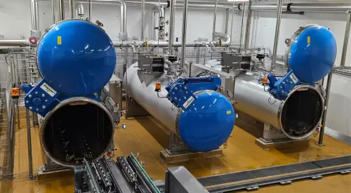 Holmach, Lagarde and Jorgensen sustainable processing and robotics installed on Mr Kipling steam pudding line