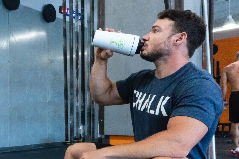 Can vegan protein supplements support muscle health?